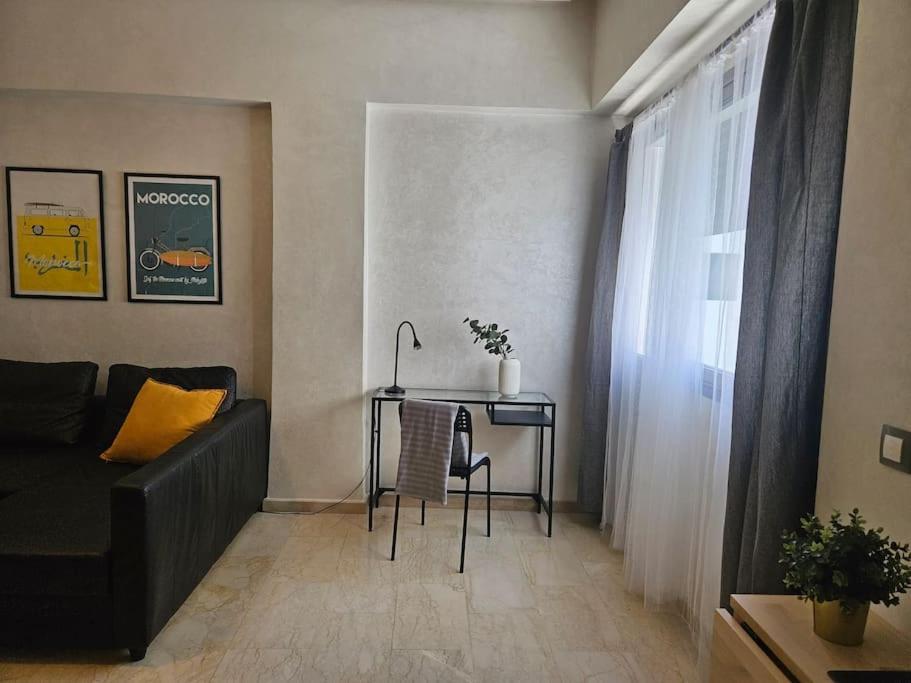 Tres Bel Appartement En Face Du Parc, Pres Du Novotel Мохамедия Екстериор снимка